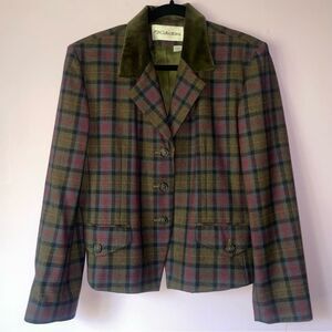 Vintage Plaid Blazer with Green Collar